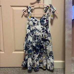 Floral Sleeveless Dress - Blue and White